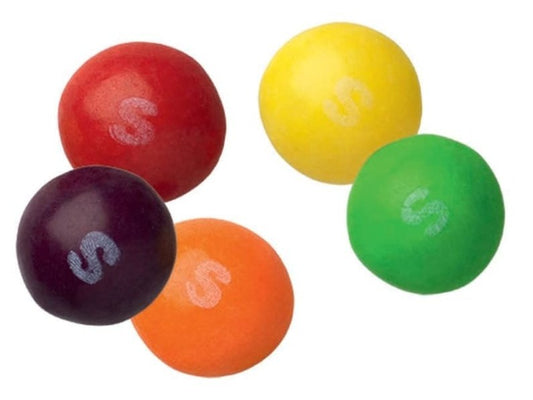 skittles-fruits-smagodt-godteri-sjokolade-penny-candy-pick-a-mix-custom-pick-n-mix-swedish-store-norwegian-candy